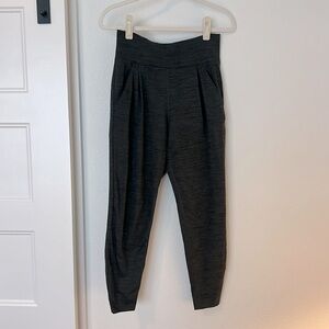 Vuori Luxe at Ease Pant